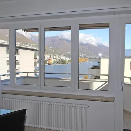 公寓 Casa Varesi, 6 Stock By Holap Sa *